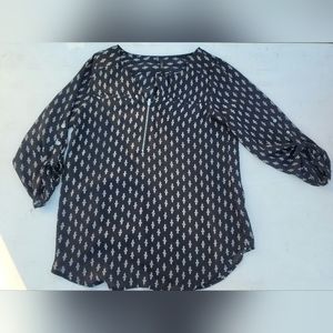 Maurice's 3/4 sleeve black blouse with zippered v-neck size small